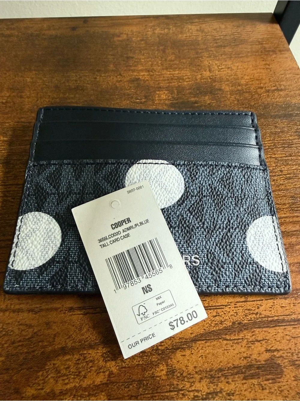 Michael Kors nwt mk